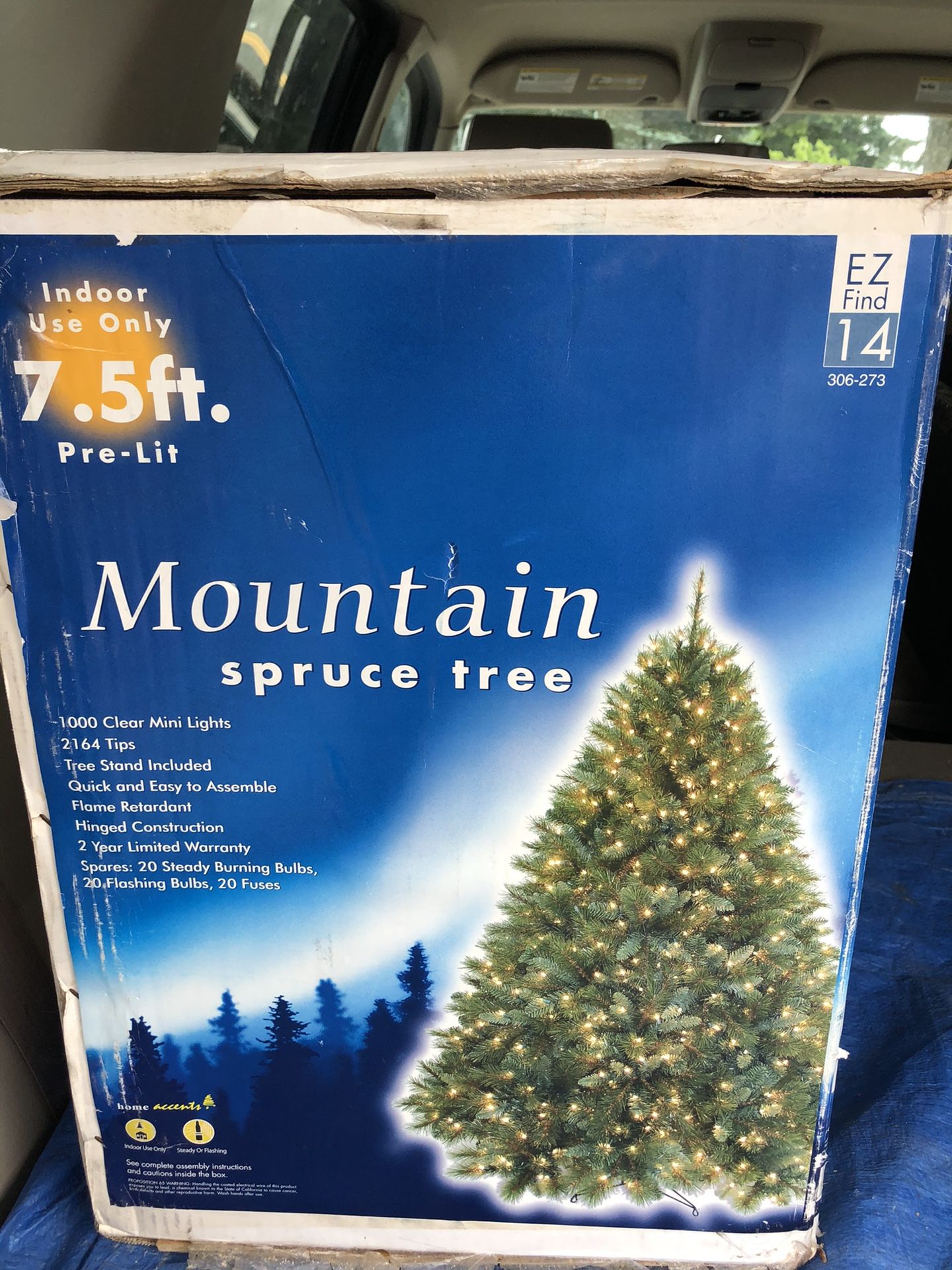 Artificial Pre-lit Christmas Tree
