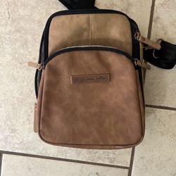 Petunia Pickle Bottom