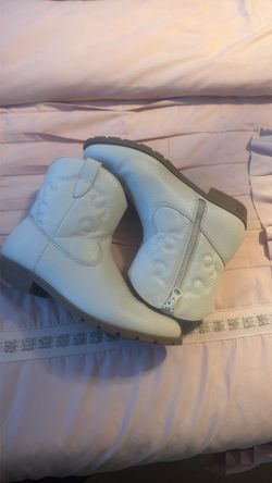 Girl boots !!!