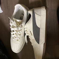 Pumas size 10.5
