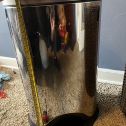 Set Bote De Basura 🗑️ Y Bote De Ropa 🧥 