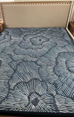 Bed frame and queen size bed