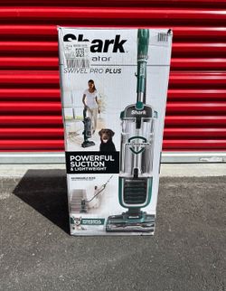 Shark Navigator Pro Plus Vacuum