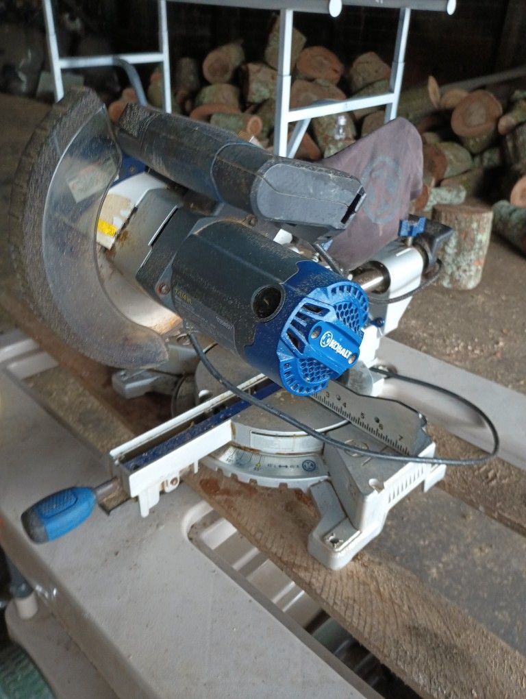 Kobalt Sliding Miter Saw 7 1/2 Inch