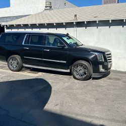 2017 Cadilac Escalade ESV