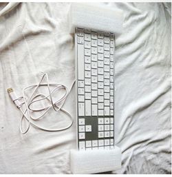 TECKNET Slim Wired USB Keyboard White/Silver