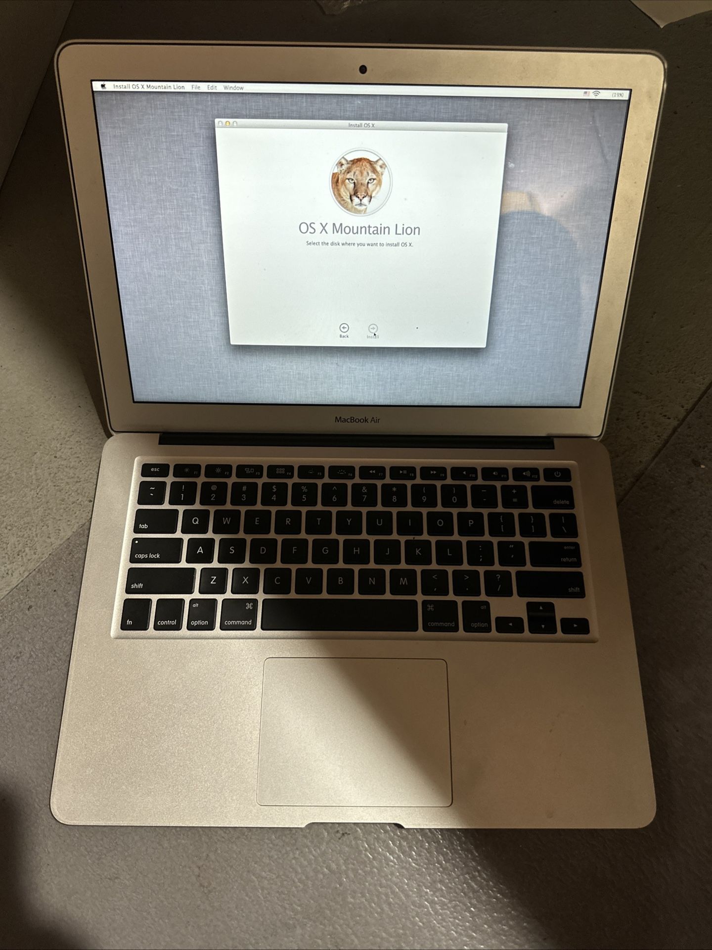 MacBook Air 13.3” - Mid 2012