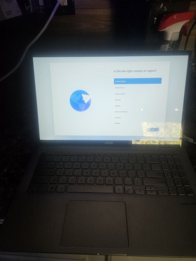 Asus Laptop Like New