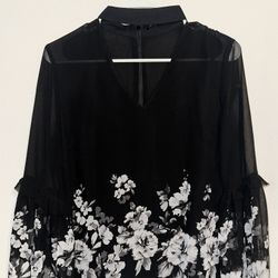 Black Blouse Floral White 