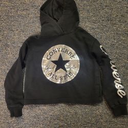 Girls Sm Converse Chuck Taylor black with metallic silver circle crewneck sweatshirt Lot 06