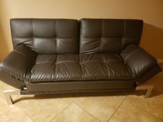 Leather sofa in good condition