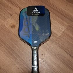 JOOLA OKKOTO PICKLE BALL PADDDLE