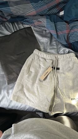 Authentic essential shorts size Xs(Fits like small)