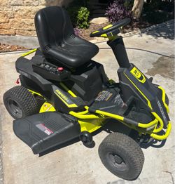 RYOBI RM480EX 48V 38” Electric Riding Mower + Charger