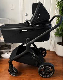 Nuna Demi Grow Stroller and Bassinet