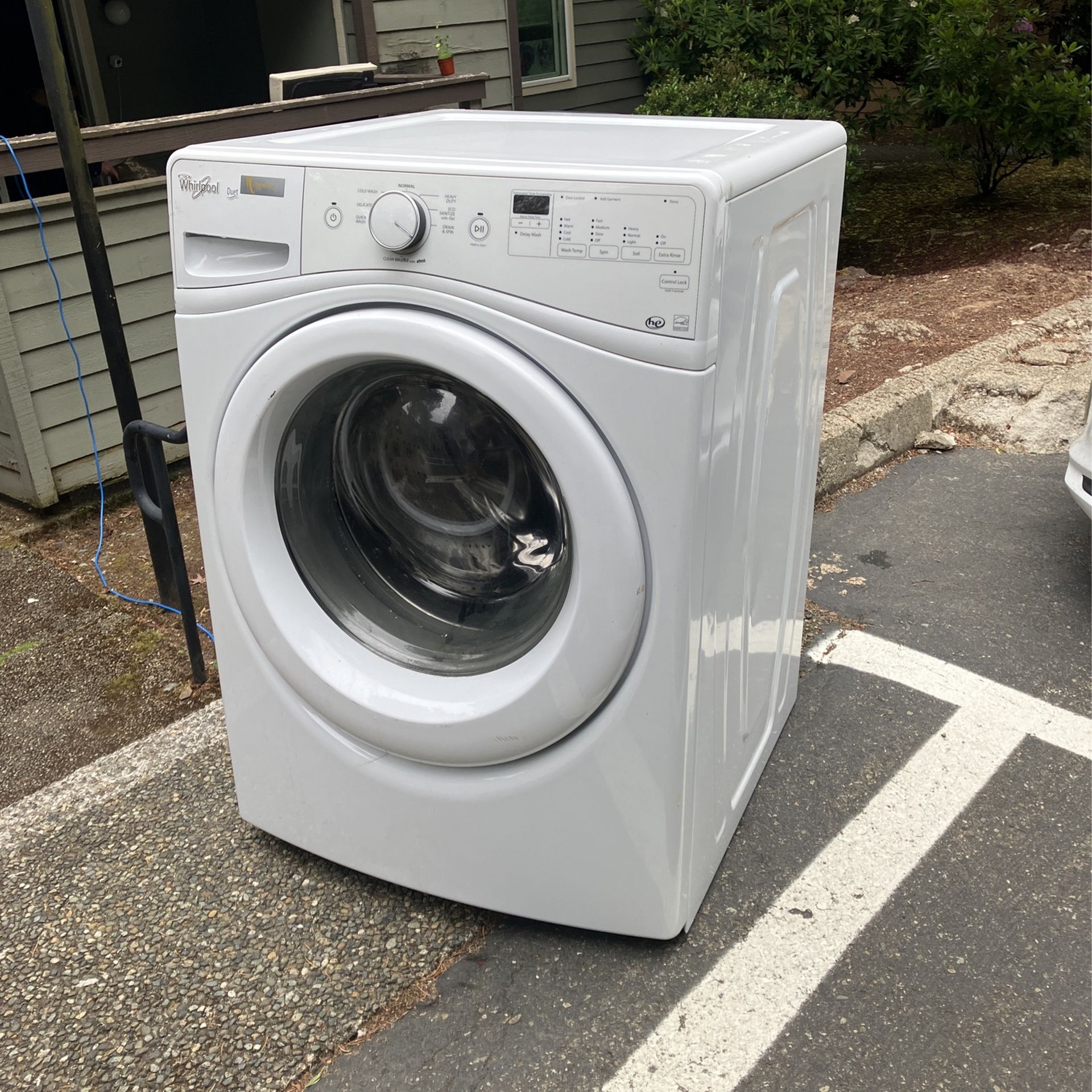 Whirlpool Duet Washing Machine for Sale in Seattle, WA OfferUp