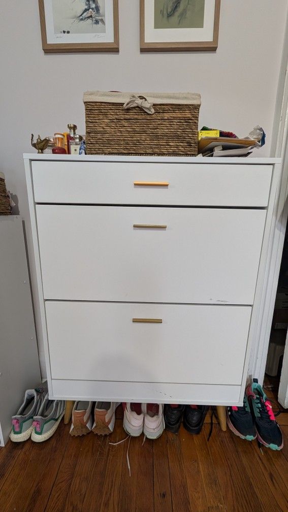 White 3-drawer shoe cabinet (IKEA style)