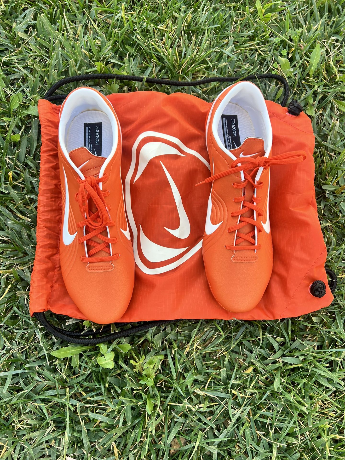 NIKE MERCURIAL VAPOR 1 RGN SE FG SIZE 10.5