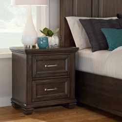 Universal Broadmoore Branson Nightstand