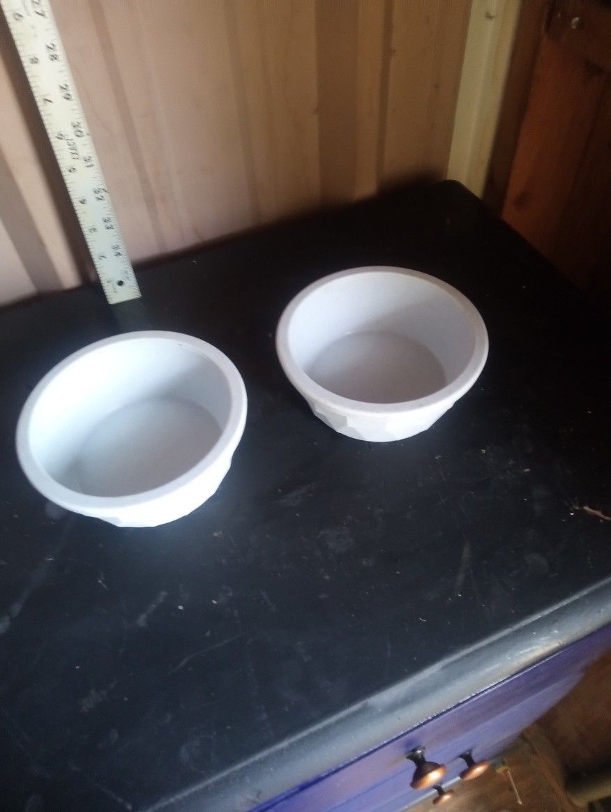 Pet Dishes