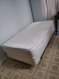 Twin bed