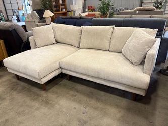 NEW! JOYBIRD Lewis Apartment 2 Piece L-Shaped Sofa in Crave Irish Cream with Mocha Tapered Legs