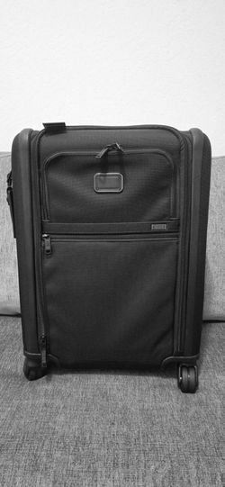 Tumi Alpha Large Dual Access Expandable Carry-On