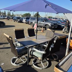 8 Piece Patio Dining Set with Swivel Dining Chairs