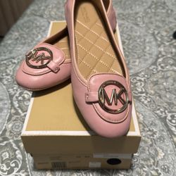 Michael Kors Pink Leather Shoes