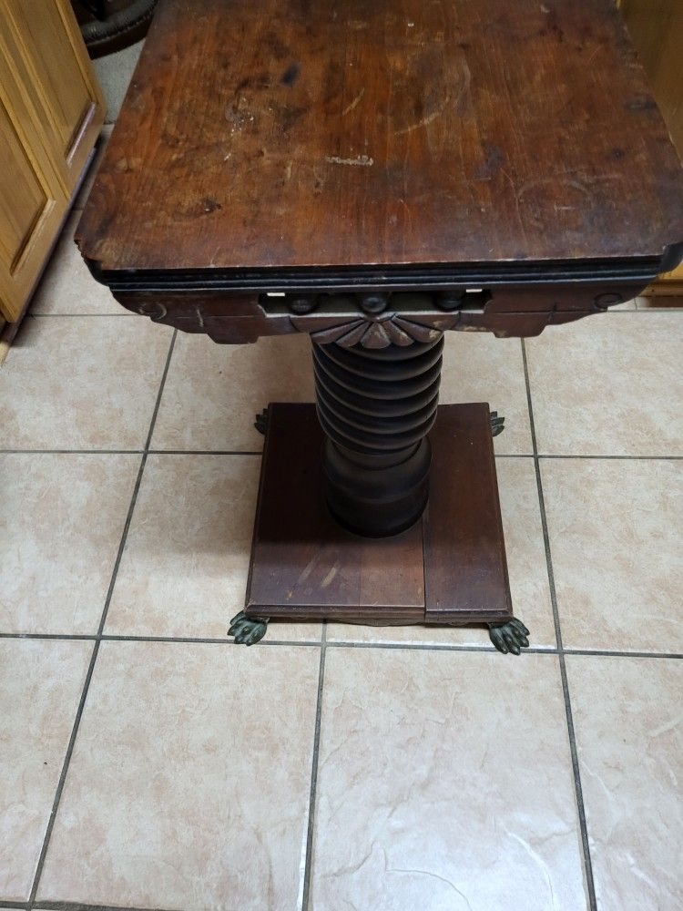 Plant/Fern Table Barley Twist