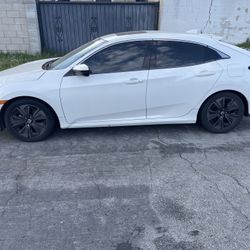2017honda civic exl hatch back