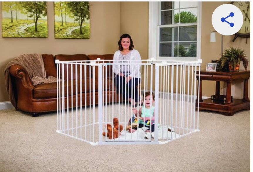 Baby Gate / Play Pen 