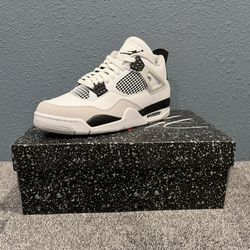 Jordan 4 Retros White Military Black Size 9