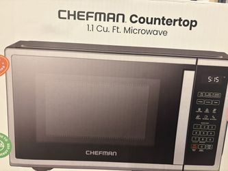 NEW Chefman Microwave Oven 