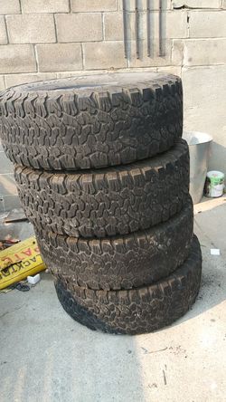 BF Goodrich all-terrain 35 1250 17 set of four