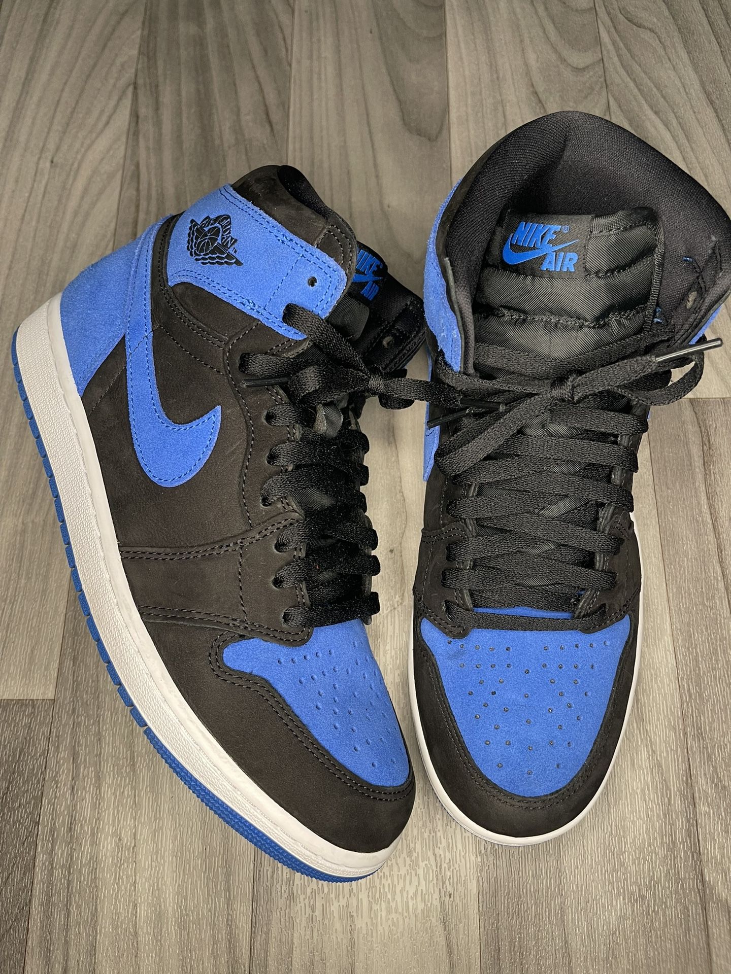 Reimagined Royal Jordan 1s