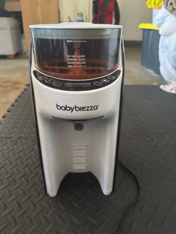 Baby Brezza Formula Pro Bottle Maker