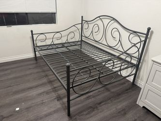 Full Size Daybed Frame