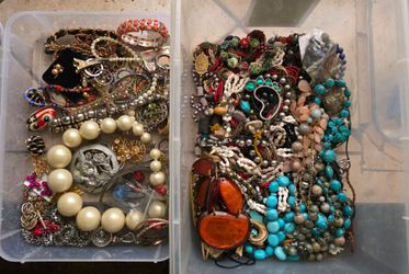 Large Mixed Costume Jewelry Lot