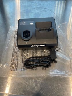 SNAP-ON 14v/18v battery charger