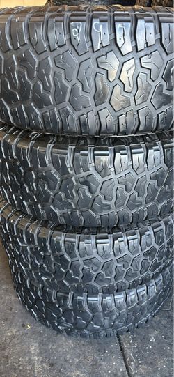 37x12.50/20 Blackhawk ridgecrawler RT🔥