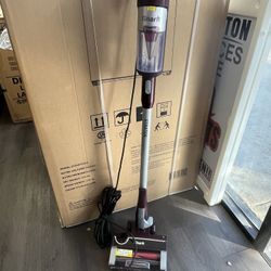 Shark Vacuum 