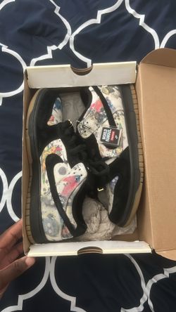 Supreme dunks