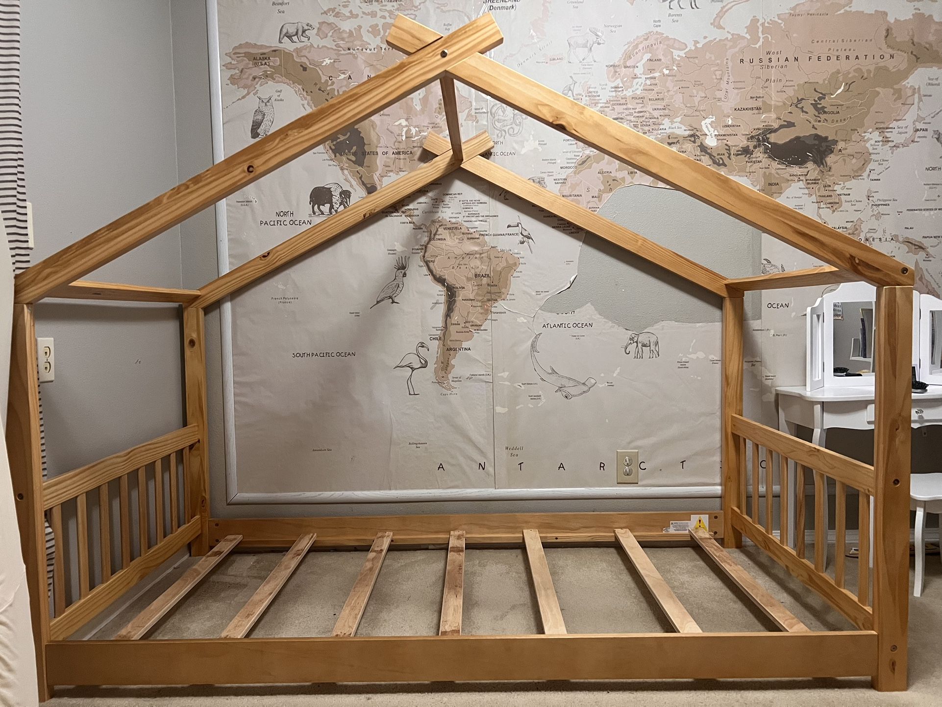 Toddler/Kids Floor Bed