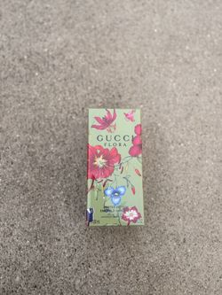 Gucci Flora Emerald Gardenia – Eau de Toilette (Limited Edition) (100ml / 3.3oz) 