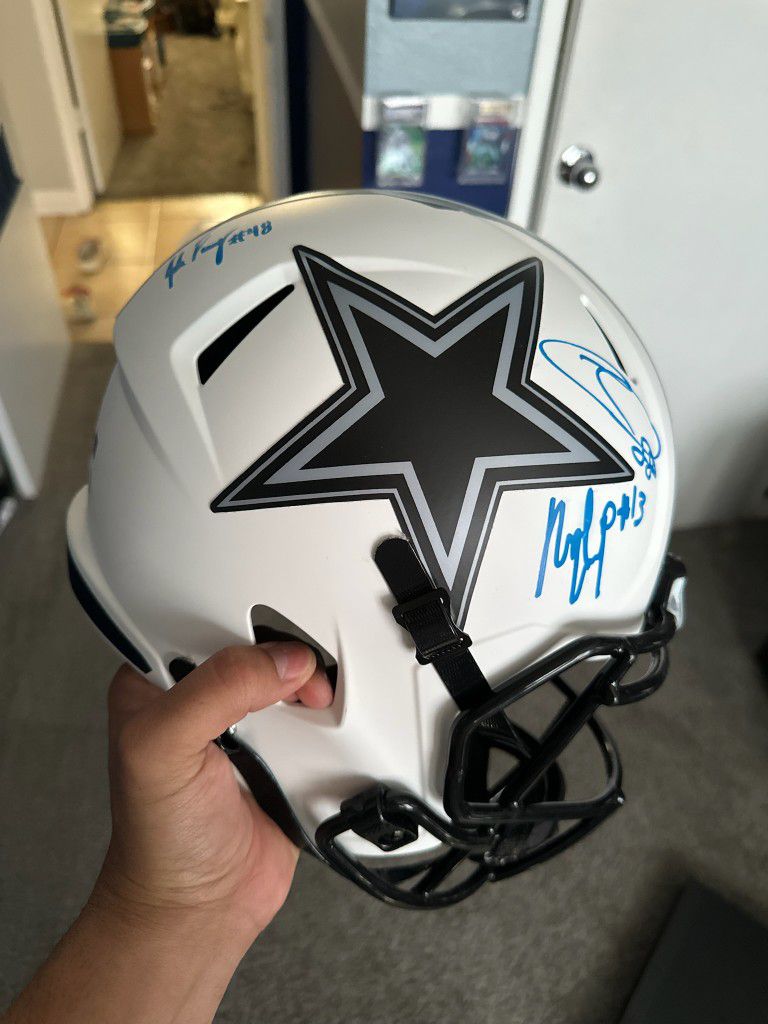 Autographed Dallas Cowboys Helmet W/ Authentication Scan Codes.. CD LAMB, MICHAEL  GALLUP, JAKE FERGUSON. for Sale in Irwindale, CA - OfferUp