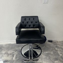 Stylist Chair 