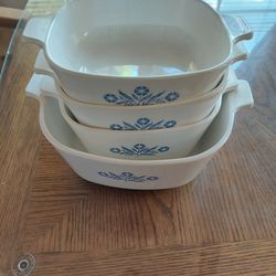 Vintage  Corningware Set (4) Pieces