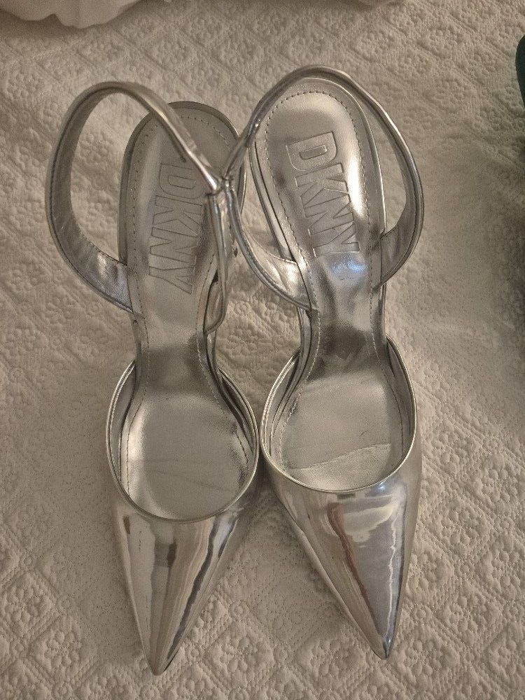 DKNY New Size 8