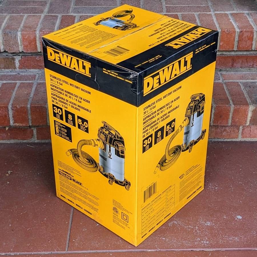 NEW DeWalt 8 gallon 30 liter stainless steel wet dry shop vac utility vacuum and blower